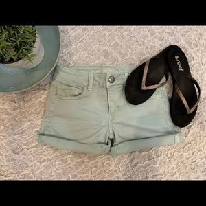American Eagle Jeans Midi Shorts Super Stretch Denim Cutoffs Light Green sz 0